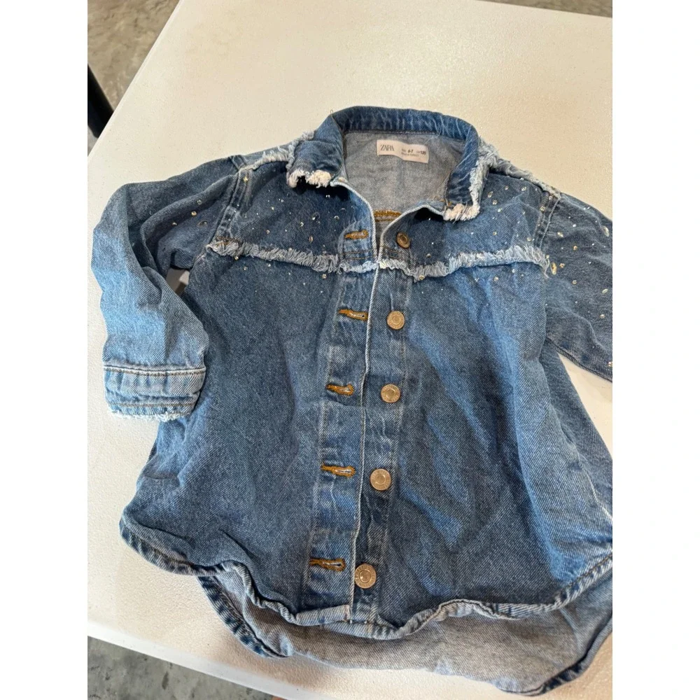 Zara Kids Blue Denim Shirt Jacket Frayed Rhinestone Embellished Size 6-7 CM 120